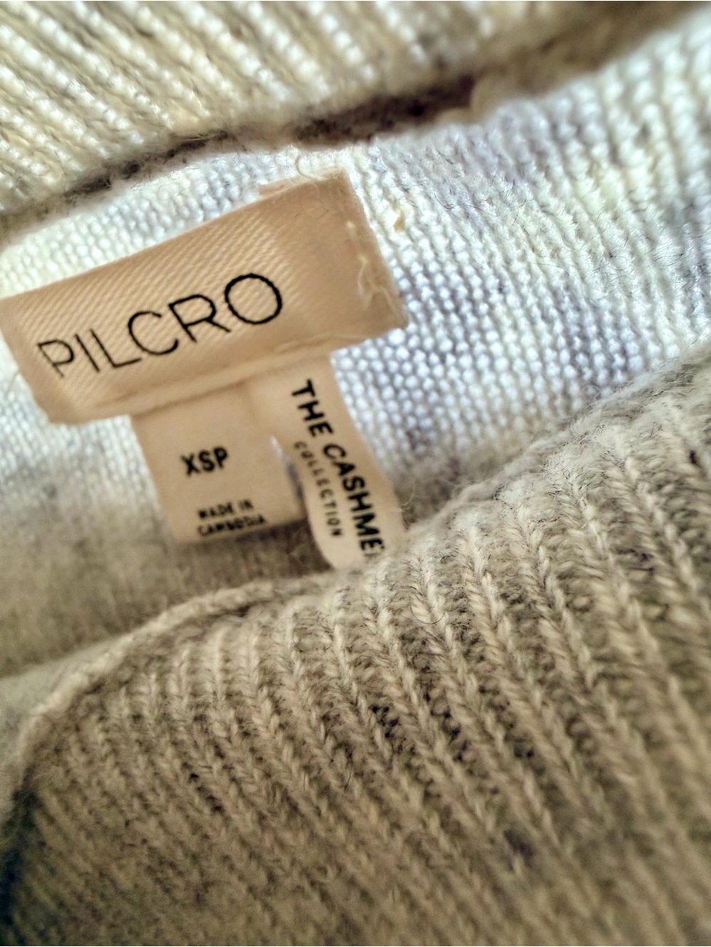 Pilcro Anthropologie 100% Cashmere Leopard Mock Neck Sweater XSP NWT - Picture 2 of 10